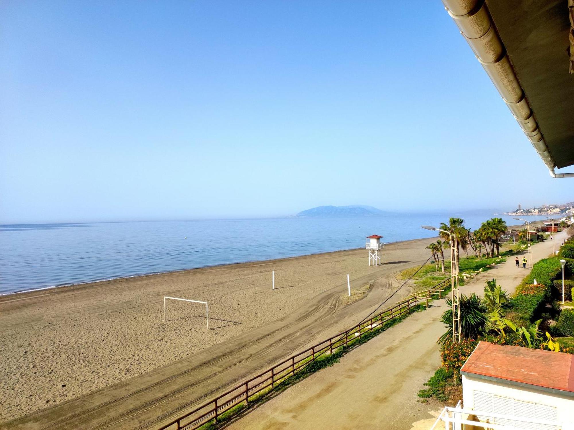 La Parada Beach Torre de Benagalbon Extérieur photo