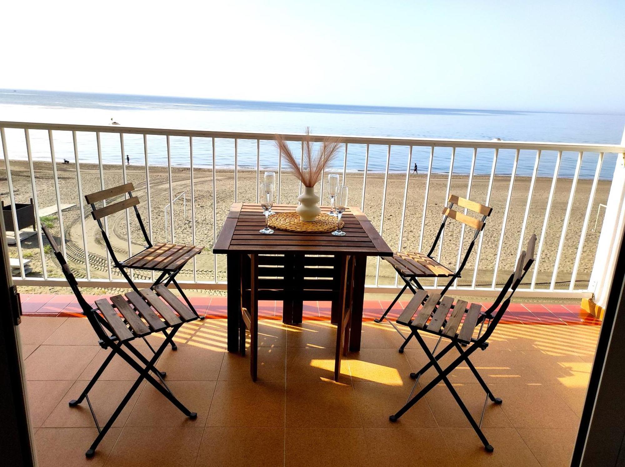 La Parada Beach Torre de Benagalbon Extérieur photo